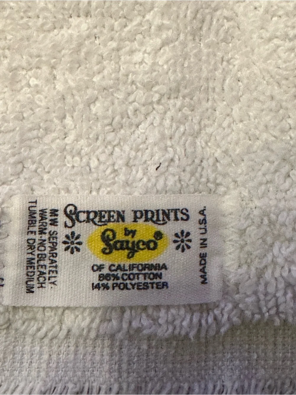 4 Luxury White Guest (2) and Hand (2) Towels with Gold Embroidered Medallion